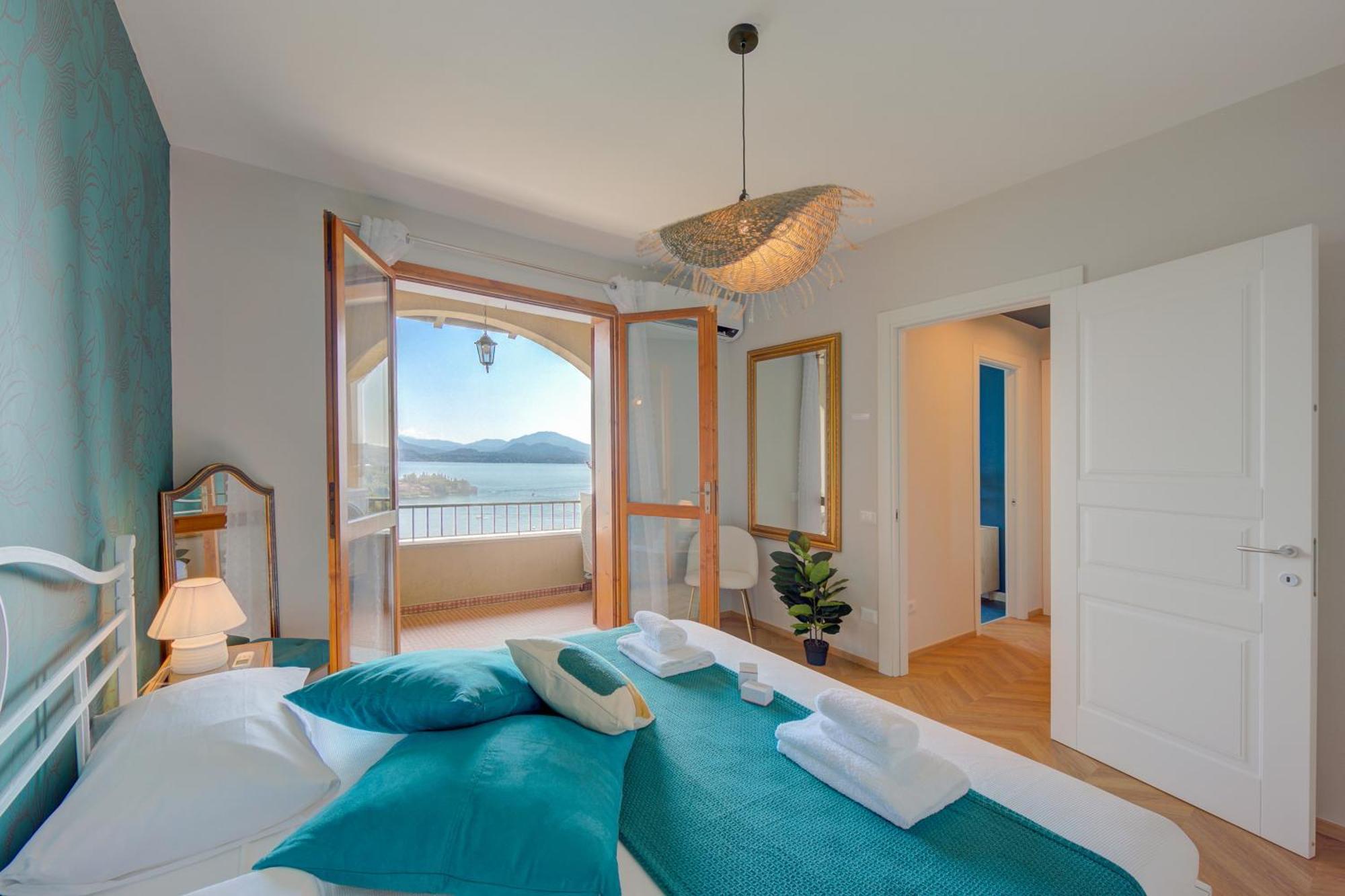 Pandora Lake View Stresa - Happy Rentals Dış mekan fotoğraf